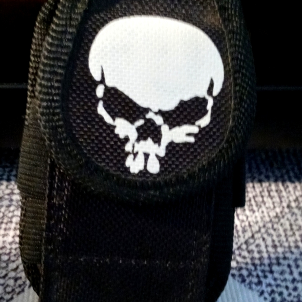 Skull Phone Holder